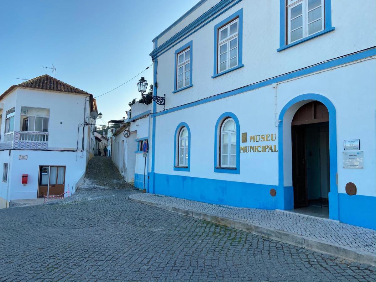 Casa Barbara - No Centro Historico De Aljezur Villa Kültér fotó